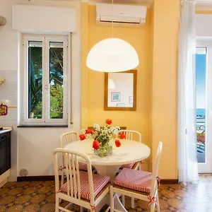 Aparthotel Marina
